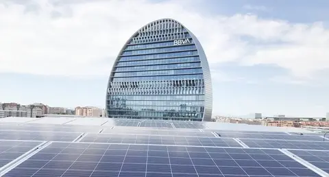 Paneles solares instalados en BBVA.