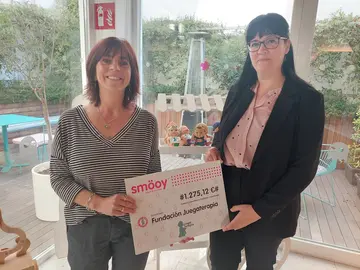 Smöoy renueva su acuerdo con la Fundación Juegaterapia para apoyar la lucha contra el cáncer infantil