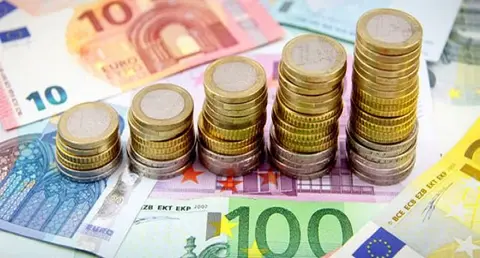 El Banco Central Europeo (BCE) ha bajado los tipos de inter&eacute;s en 0,25 puntos, hasta el 4,25 %.
