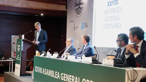 El consejero de Econom&iacute;a y Empresa, Luis Alberto Mar&iacute;n, interviene en la XXVIII Asamblea de Amefmur.