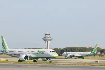 Aviones de Binter en Corvera. (Binter)