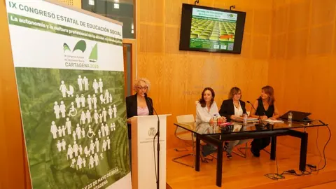 Presentaci&oacute;n del congreso que los educadores sociales celebrar&aacute;n en Cartagena en 2026.