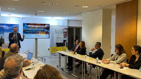 El presidente de Hefame, Enrique Ayuso, presenta los resultados de la cooperativa relativos al a&ntilde;o 2024. (Hefame)