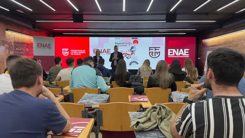Formaci&oacute;n dentro del programa Generaci&oacute;n Digital Agentes del Cambio. (ENAE Business School)
