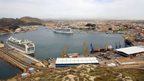 Imagen del Puerto de Cartagena. (Puerto de Cartagena / Joaqu&iacute;n Gir&oacute;)