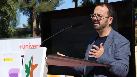 Pedro Jim&eacute;nez Guerrero inaugura con su charla sobre la contaminacio&igrave;n atmosf&eacute;rica las actividades de febrero de ODSesiones de la UMU. (Universidad de Murcia)