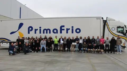 Imagen de familia con los ganadores de la 5&ordf; edici&oacute;n de los premios del Programa de Conducci&oacute;n Eficiente de Primafrio. (Grupo Primafrio)