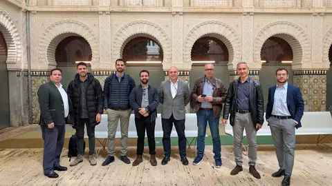 Una delegaci&oacute;n de Atenas visita las instalaciones de Hidrogea. (Hidrogea)