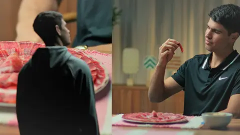 Fotograma del nuevo spot: 'Carlos Alcaraz, confianza'. (Grupo Fuertes)
