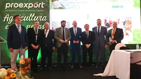 Imagen de familia durante la Asamblea General 2025 de Proexport. (Proexport)