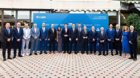 Autoridades y premiados en los XXXVI Premios de Frecom. (Frecom)