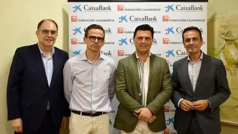 Pascual Mart&iacute;nez, Gonzalo Blanco, Jos&eacute; Miguel Luengo y Juan Jes&uacute;s Lozano durante la firma de renovaci&oacute;n del acuerdo. (ADC)