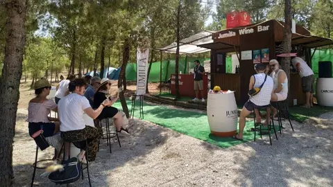 Imagen de archivo de un stand de la DOP Jumilla en un festival. (DOP Jumilla)