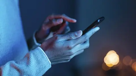 Los clientes de CaixaBank e imagin ya pueden hacer transferencias a trav&eacute;s de Bizum a Italia, Portugal y Andorra. (CaixaBank)