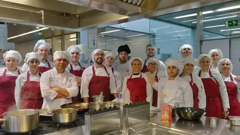 Participantes en una de las acciones formativas del Centro de Cualificaci&oacute;n Tur&iacute;stica. (CARM)