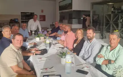 Imagen de los miembros de la nueva directiva de la asociaci&oacute;n.