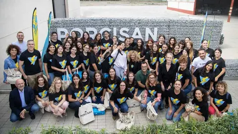 Foto de familia con las participantes. (CEEIM)