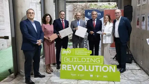 Presentaci&oacute;n de Building Revolution. (Frecom)