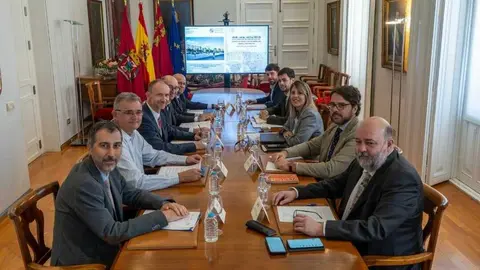 Imagen de la reuni&oacute;n de trabajo. (Ayuntamiento de Cartagena)