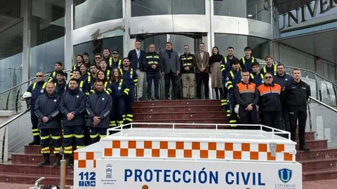 Universae dona el remolque al consistorio murciano. (Universae)