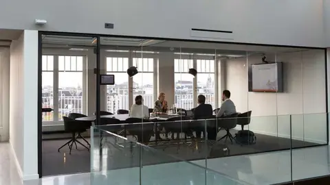 Reuni&oacute;n con representantes de CERMI. (Splash)