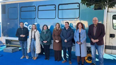 Presentaci&oacute;n de la unidad m&oacute;vil 'SEF+Cerca' en Las Torres de Cotillas. (CARM)