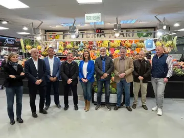 La consejera Sara Rubira junto a representantes del sector hortofrut&iacute;cola durante la presentaci&oacute;n de la participaci&oacute;n de la Regi&oacute;n de Murcia en la feria Fruit Log&iacute;stica de Berl&iacute;n. (CARM)