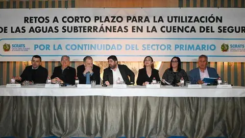 El presidente de la Comunidad, Fernando L&oacute;pez Miras, asisti&oacute; hoy a la asamblea del Sindicato Central de Regantes del Acueducto Tajo-Segura (Scrats) celebrada en Jumilla. (CARM)