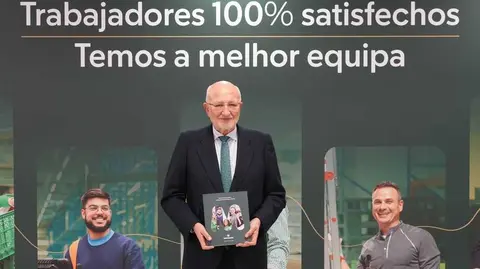 El presidente de Mercadona, Juan Roig, en el Centro de Coinnovaci&oacute;n en Pol&iacute;gono Fuente del Jarro en Paterna, Valencia. (Mercadona)