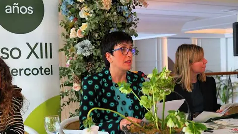 Imagen de la directora, Eva Gargallo, durante el desayuno informativo. (Comp&aacute;s)