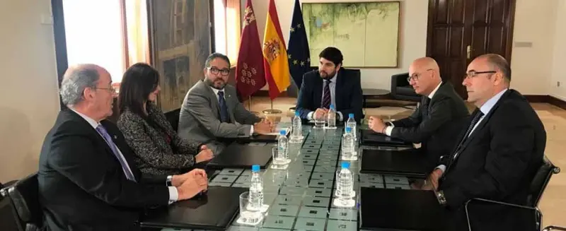 /img/periodico/img_15285.jpg