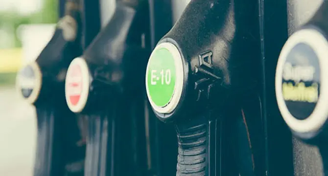 Gasolinera.