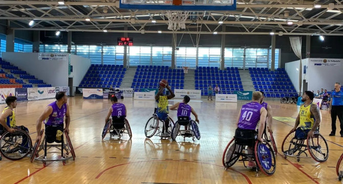 FEDDF y Sinopsis Media por el baloncesto en silla de ruedas
