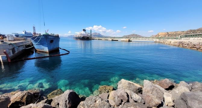 El Puerto de Cartagena ha vuelto a constatar en su informe anual una muy buena calidad de sus aguas. 