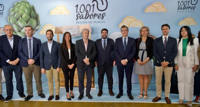 El jefe del Ejecutivo autonómico también puso en valor el sello ‘1001 Sabores de la Región de Murcia’, que sirve para impulsar la gastronomía de la Región.