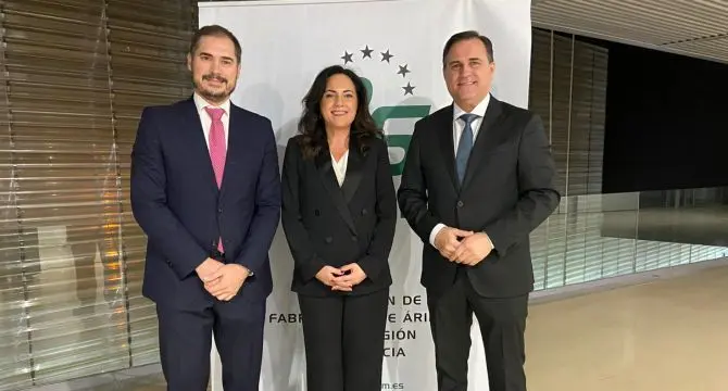La Asociaci&oacute;n de Fabricantes de &Aacute;ridos de la Regi&oacute;n de Murcia se&ntilde;ala que s&oacute;lo en 2022 el consumo de estas materias primas en la comunidad fue de 4,74 toneladas por habitante.
