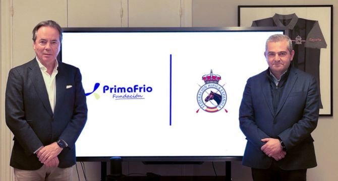 El acuerdo de colaboración ha sido firmado en la sede de la RFHE por su presidente, Javier Revuelta del Peral y por el presidente de la Fundación Primafrio, Juan Conesa. 