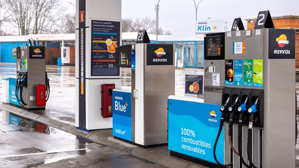 A día de hoy, Repsol cuenta con más de 60 gasolineras que suministran diésel renovable en la península.