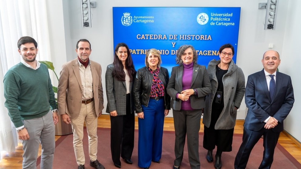 La alcaldesa Noelia Arroyo ha destacado que el objetivo es crear una cátedra que reúna y sistematice todo el saber sobre la historia milenaria de Cartagena y que impulse su investigación y conocimiento.