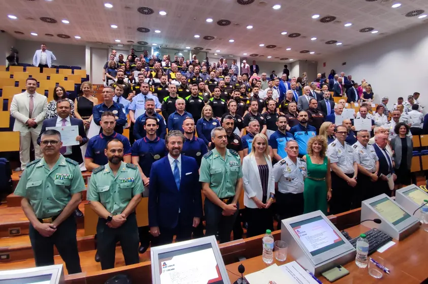 Las Fuerzas y Cuerpos de Seguridad del Estado entregan sus menciones y reconocimientos a vigilantes y equipos t&eacute;cnicos de seguridad privada, con motivo del D&iacute;a de la Seguridad Privada, celebrada en FREMM.
