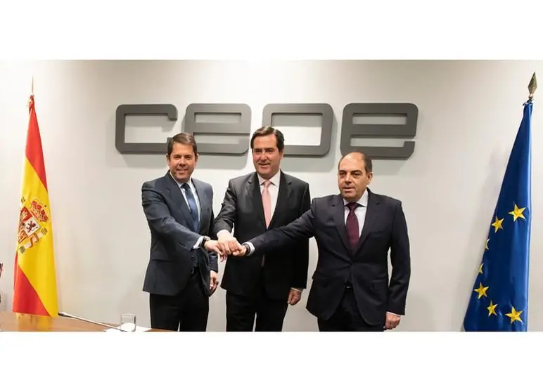 Los presidentes de las patronales CEPYME, CEOE y ATA. (Archivo)