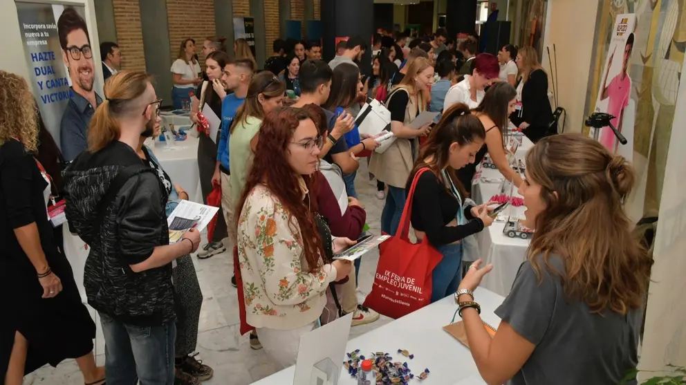 Imagen de archivo de la IX Feria de Empleo de la C&aacute;mara de Murcia.