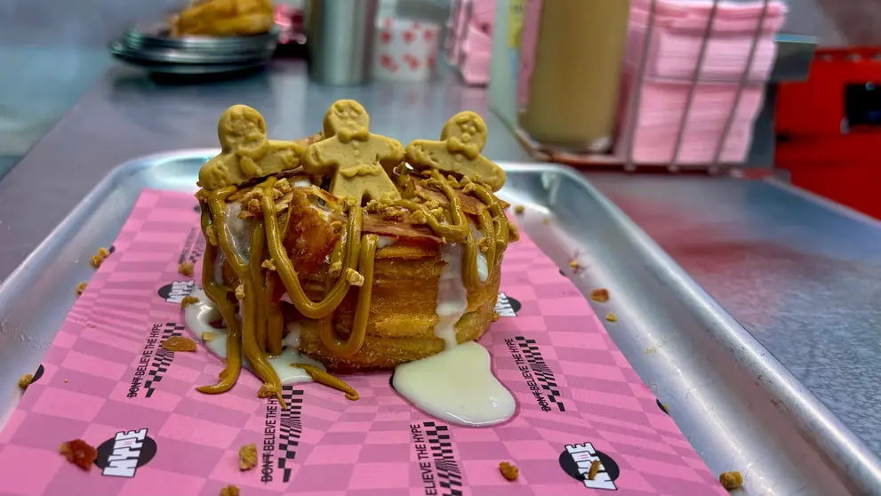 Imagen del nuevo cronut de la cadena de hamburgueser&iacute;as HYPE. (Fini Golosinas)