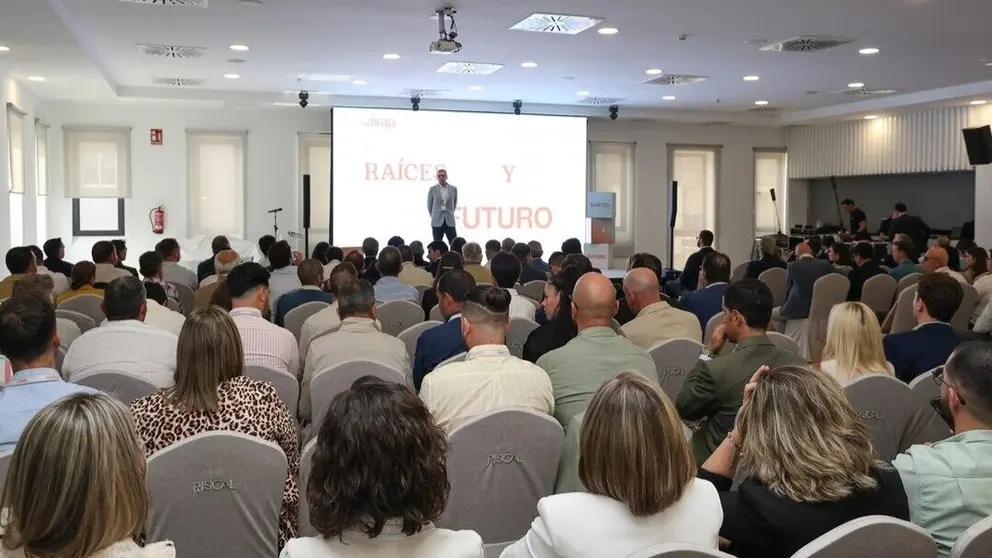 Alejandro Puigdengolas, adjunto a direcci&oacute;n de Jisap, al inicio del evento. (Portavoz)