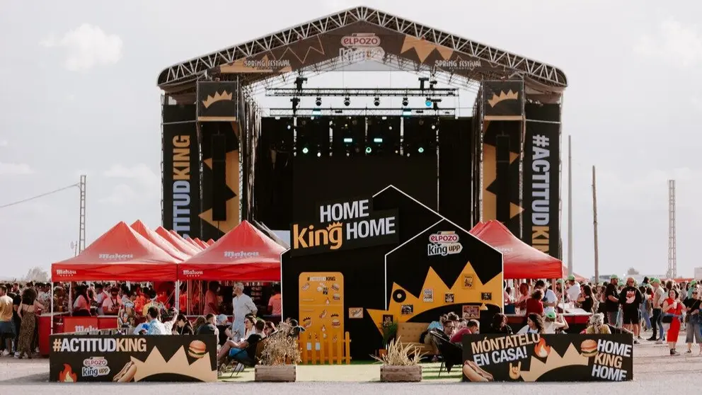 ElPozo King Upp en Spring Festival. (Spring Festival)