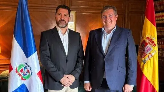 Imagen (de izquierda a derecha) de Juan Andr&eacute;s Romero, CEO, y V&iacute;ctor Mart&iacute;n, nuevo director corporativo. (Clerhp)