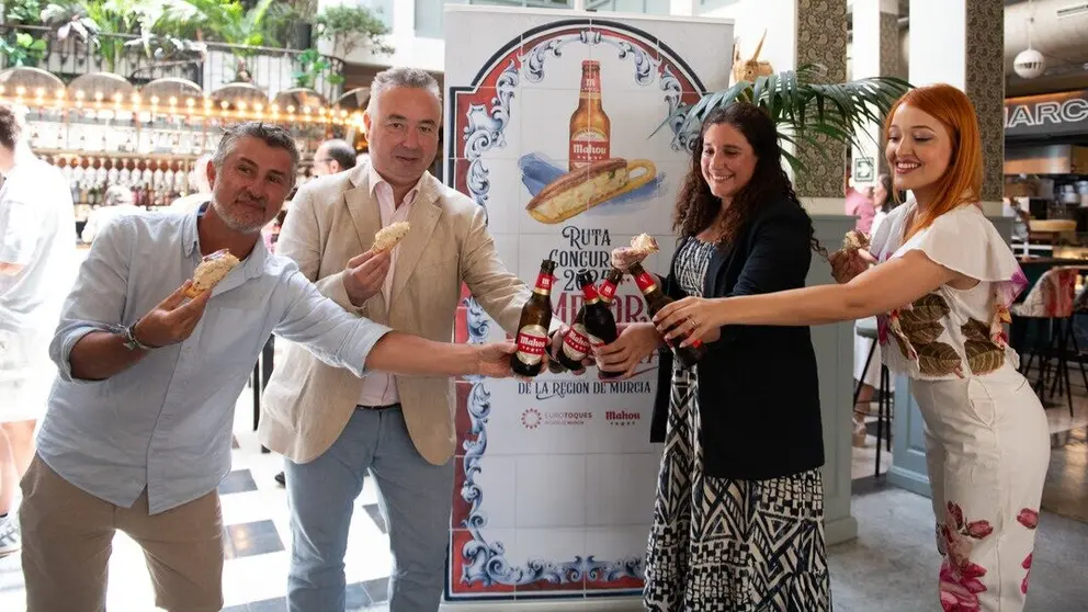 Presentaci&oacute;n de la Ruta-Concurso de la Mejor Marinera de la Regi&oacute;n de Murcia. (Euro-Toques)