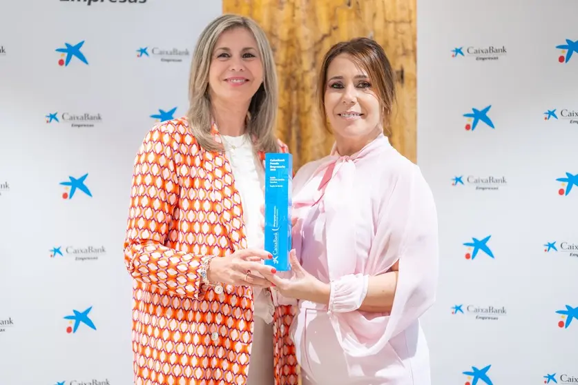 Entrega CaixaBank Premio Empresaria Regi&oacute;n de Murcia 2025 1