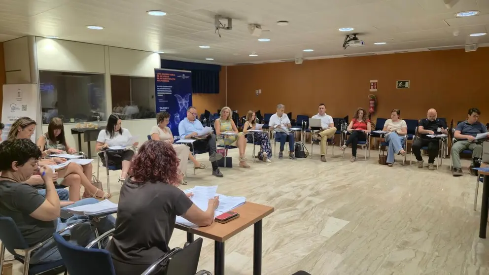 Imagen del jurado durante la primera sesi&oacute;n de presentaciones del XXXIII Concurso de Proyectos Empresariales de Murcia. (Ayuntamiento de Murcia)