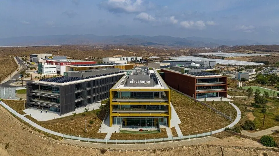 Centro Financiero de Cajamar. (Cajamar)
